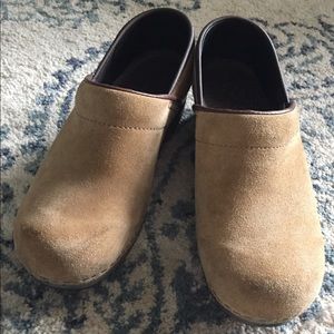 Dansko Professional suede clogs *sold*